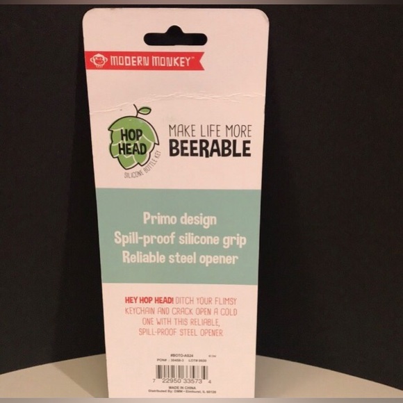❌MUST BUNDLE❌Silicone Bottle Key with Metal Opener-NWT - Picture 4 of 4